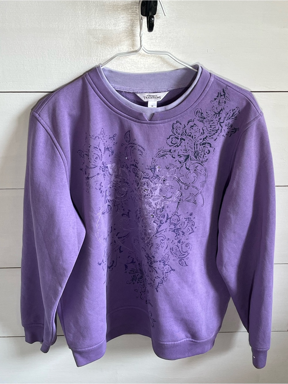 Northern Reflections Lavender Floral Crewneck Sweatshirt - Petite
